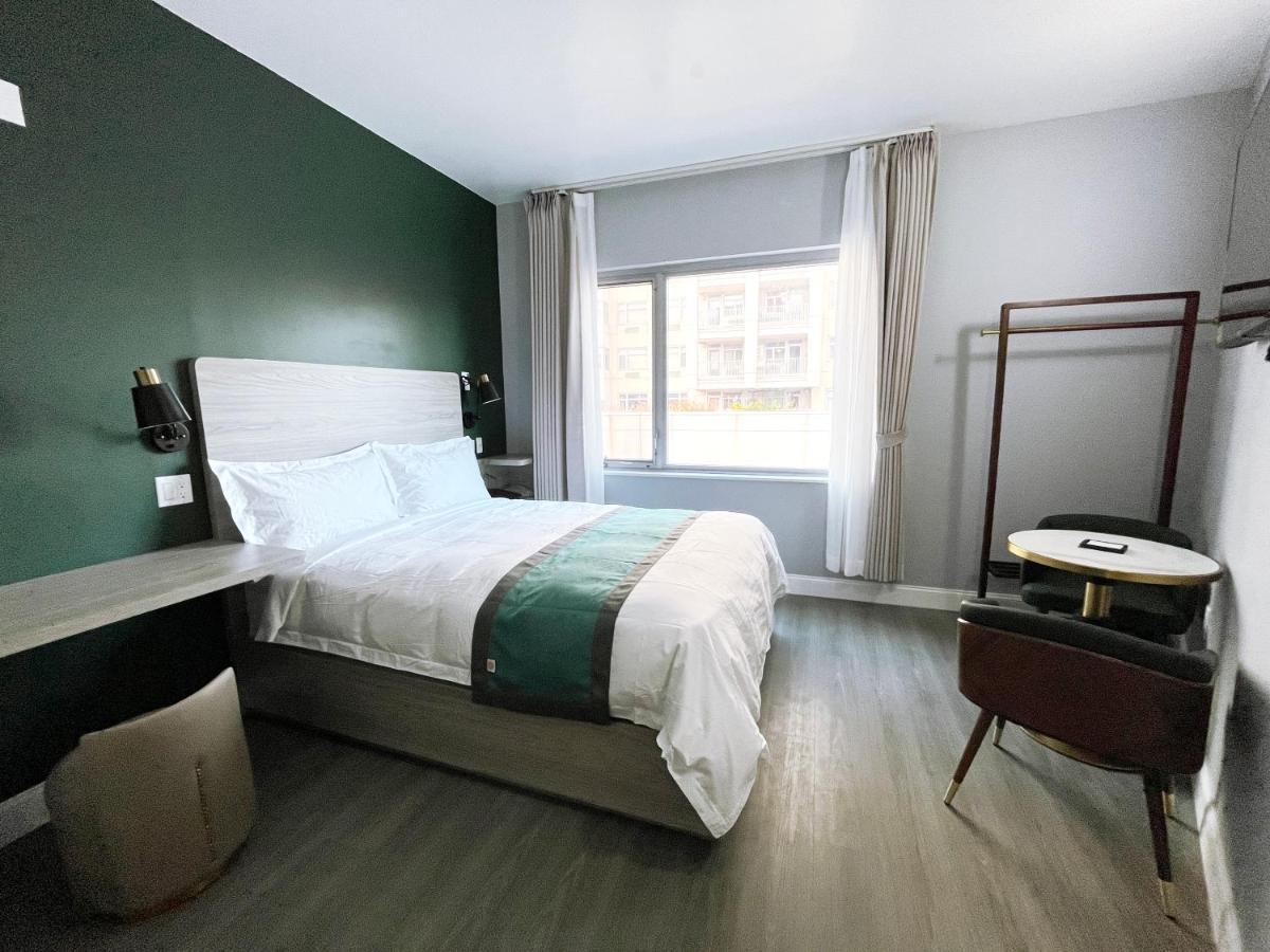 Starlight Hotel Near Lga Airport New York Buitenkant foto